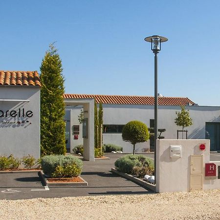 Hotel-Restaurant L'Aquarelle Breuillet  Exterior photo